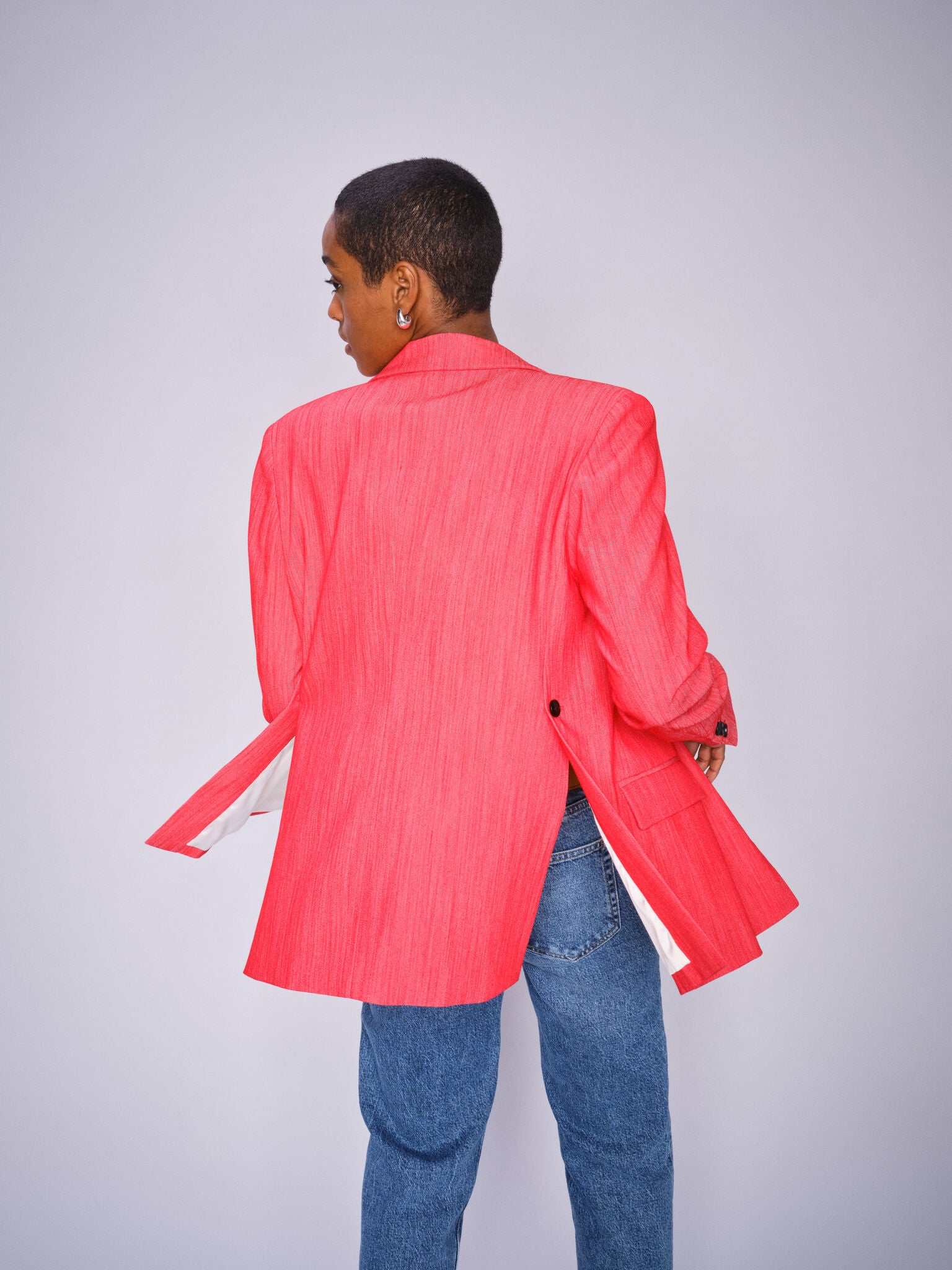 Modelshot / Chinese Red / Detail